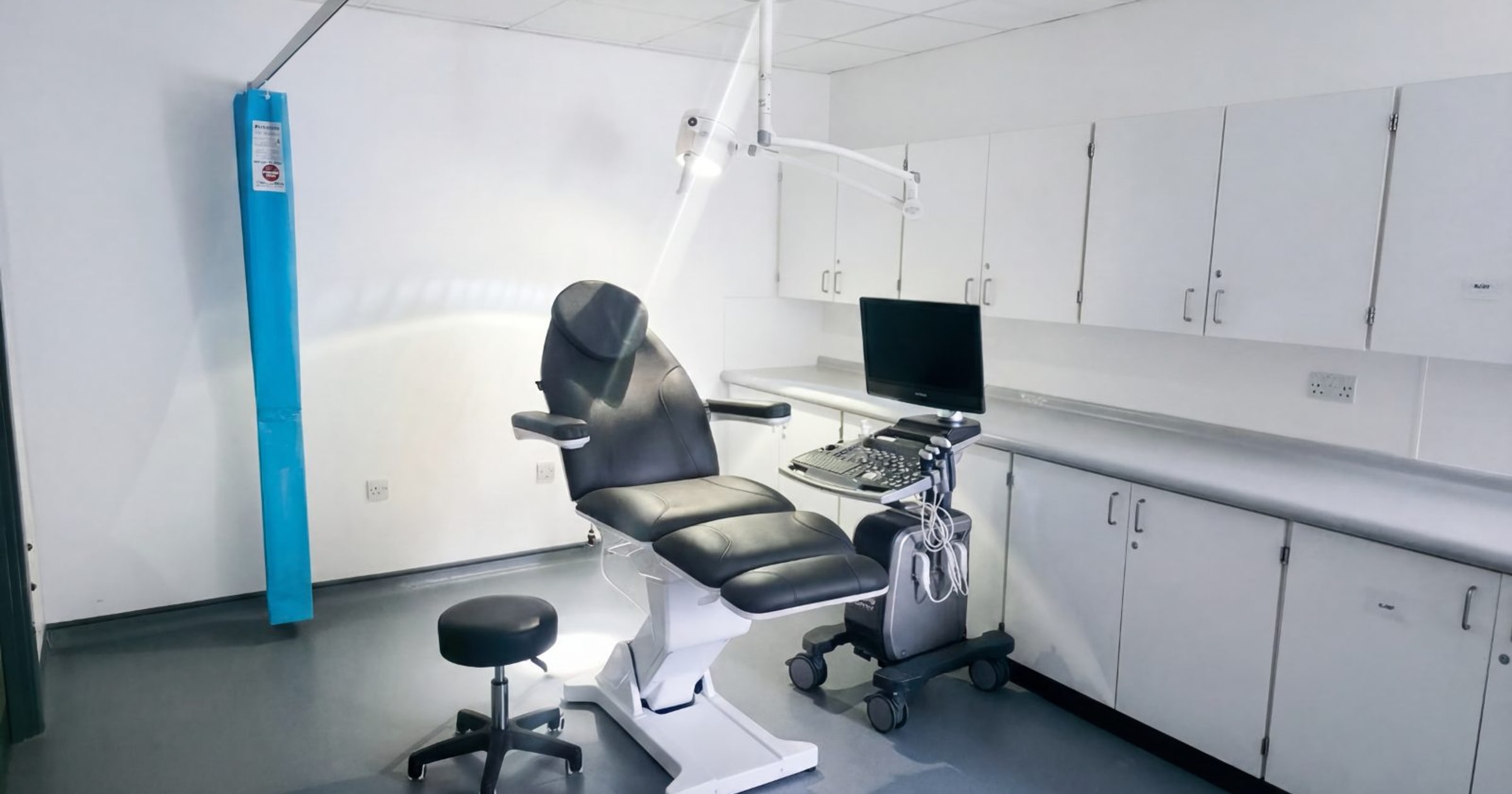 About Dr Soul Mugerwa · Skin & Joint Injection Clinic, Wirral